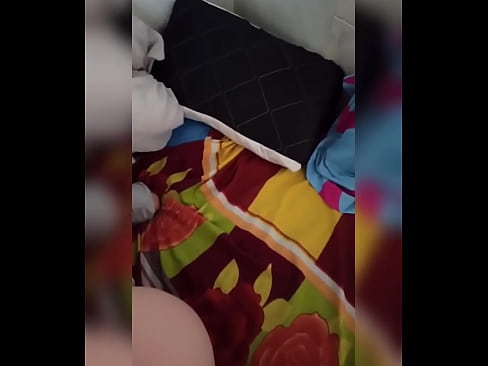 ❤️ Wandinogara naye anogara ega kumba nekuti murume wake anoenda kuzororo ini ndinotora mukana wekusvira nekuzadza mbongoro yake nemukaka. Zvinonyadzisira vk
